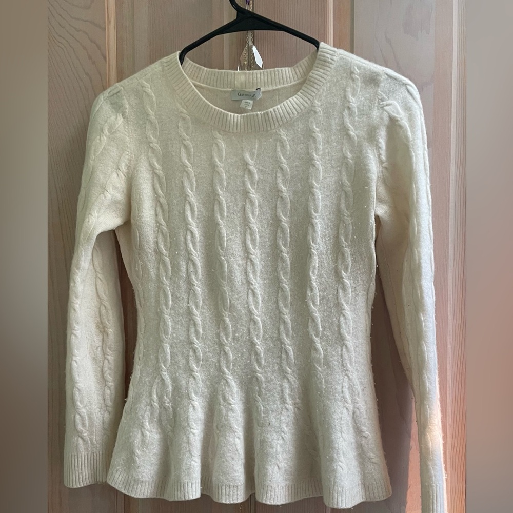 Classic Cable Knit Sweater - Cream